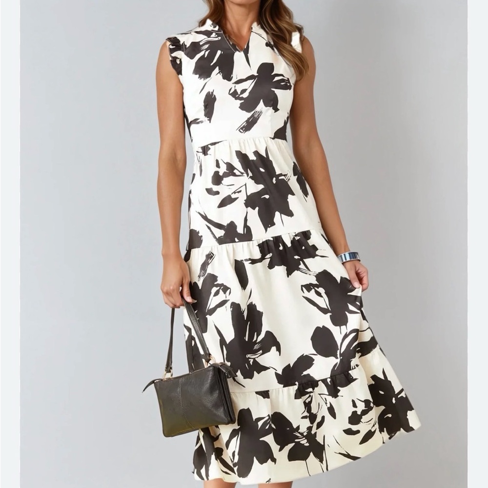 Coco + Carmen Black Floral Midi Dress